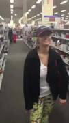 [GIF] Showing off her nice tits inside a store