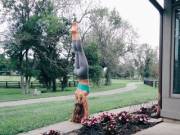 Handstand