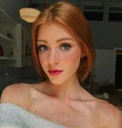 Those lips tho!