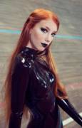 Latex Redhead