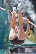 Allison Stokke in action