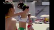 Michelle Jenneke adjusting