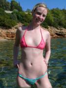 Bikini pokies