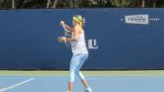 Eugenie Bouchard practicing in tight blue pants (x-post /r/GirlsTennis)
