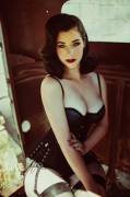Miss Victory Violet