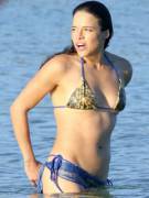 Michelle Rodriguez giving us a peek at her hairy bush.