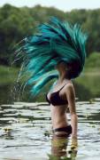 Blue-Green Hair Flip [x-post /r/sexyhair]