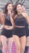 Sistar's Bora Shakin' It