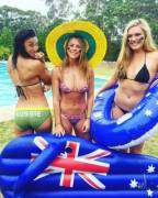 Michelle Jenneke and friends