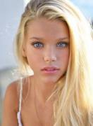 Blonde goddess