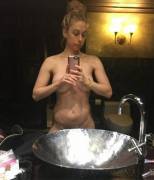 Iliza Shlesinger nude