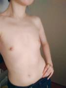 Posing a bit. Come take my mind off my studies... 