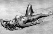 Farrah Fawcett – Playboy December 1995