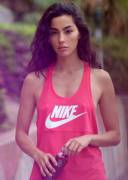 Nipply in Nike