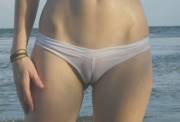 Transparent Wet String Cameltoe