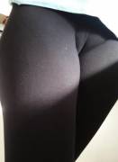 Yoga pants toe