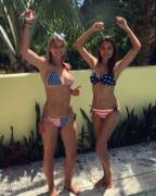 2 Bikini Patriots (2016)