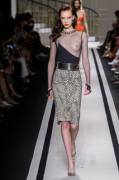 Irina Liss (Elisabetta Franchi Spring-Summer 2017)