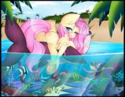 Fluttershy spending a lovely day at the beach (artist: teranentumb)