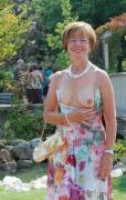 Garden party flasher