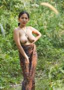 exotic saggy