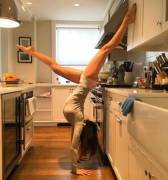 Hilaria Baldwin Kitchen Yoga