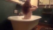 Lady Fyre - Bathtub masturbation