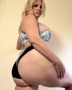 Buttery gilf