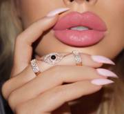 Nude Lips Sharp Nails