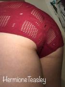 Crocheted VS undies make me [f]eel holey ;D