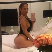 [Request] J Lo (preferably solid color bubble)