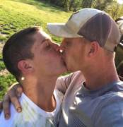 Kissing Cuties