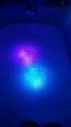 I have lights for the bath! It's so cool !