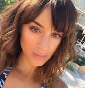Face selfie