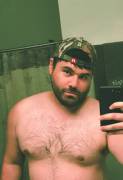 Trying out my camo hat.