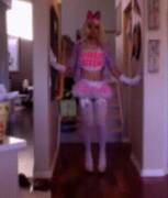 Screen-capped and Captioned Omegle Sissy Slut