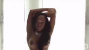 Sexy Curves on Lovelyn
