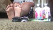 I don't know who took this picture, but I love it. Those feet need a good tickling~