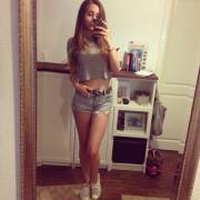 Grey top