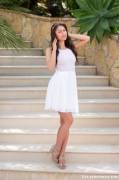 Noemi Moon in Peek of Pink