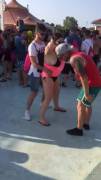 Girl sucks #Bulls fan while dancing in the middle of festival