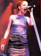 Shirley Manson pokies