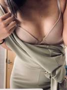 Hectic day at work - help me take off this jumpsuit? 