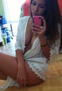 Sexting Brunette