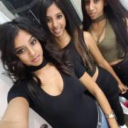 3 Hotties