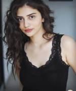 Nazia Davison
