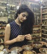 Purchasing jewelry