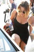 Miley Cyrus no underwear upskirt