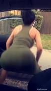 Bunnie Barreras twerkin