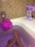 (19/f) I love bath time!